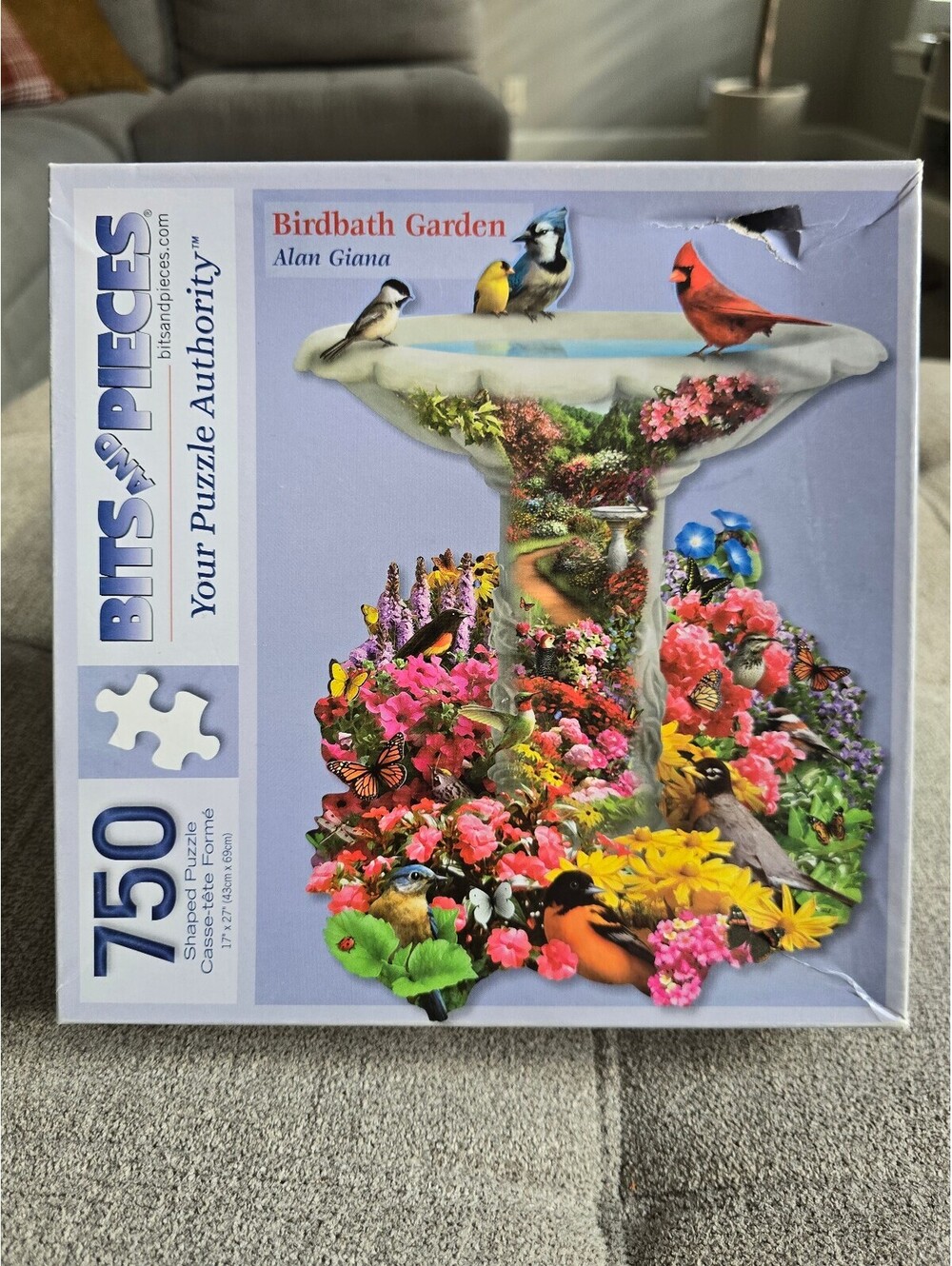 Birdbath Garden 750 Piece Shaped Jigsaw Puzzle